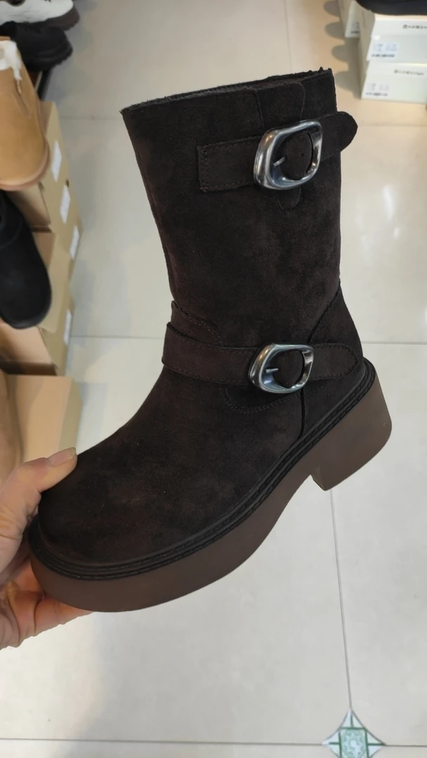 脚印生活馆，加绒的小靴子