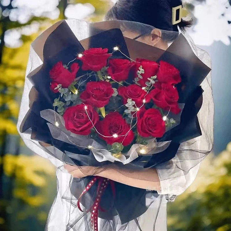 【花之派】生日表白爱情花束鲜花表达爱意11朵红玫瑰灯串