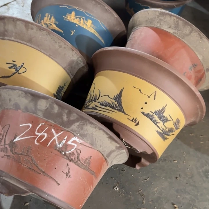 紫砂花盆100-5。