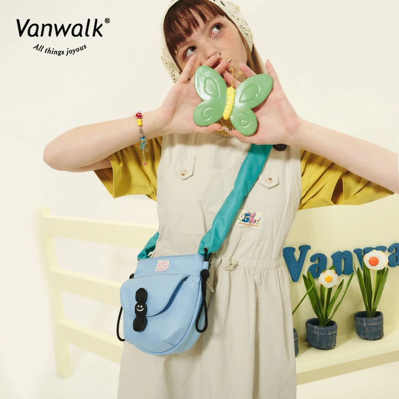 VANWALK春日牧场 日系学院风少女褶皱单肩斜挎包可爱小巧手机包