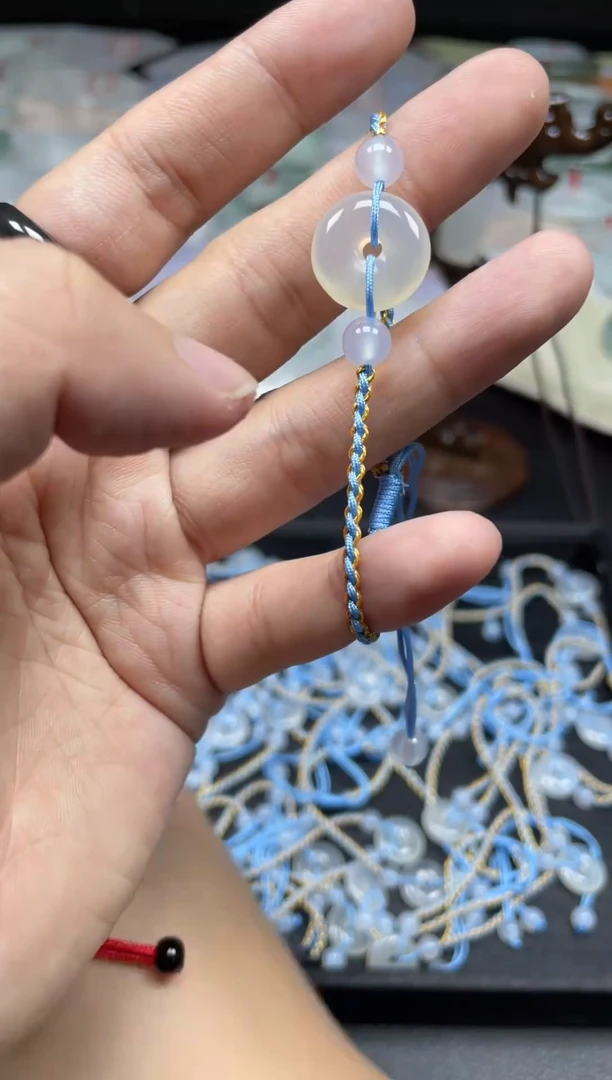 【闪购商品】玛瑙/玉髓手绳未镶嵌玛瑙平安扣手绳一个，多样性发货