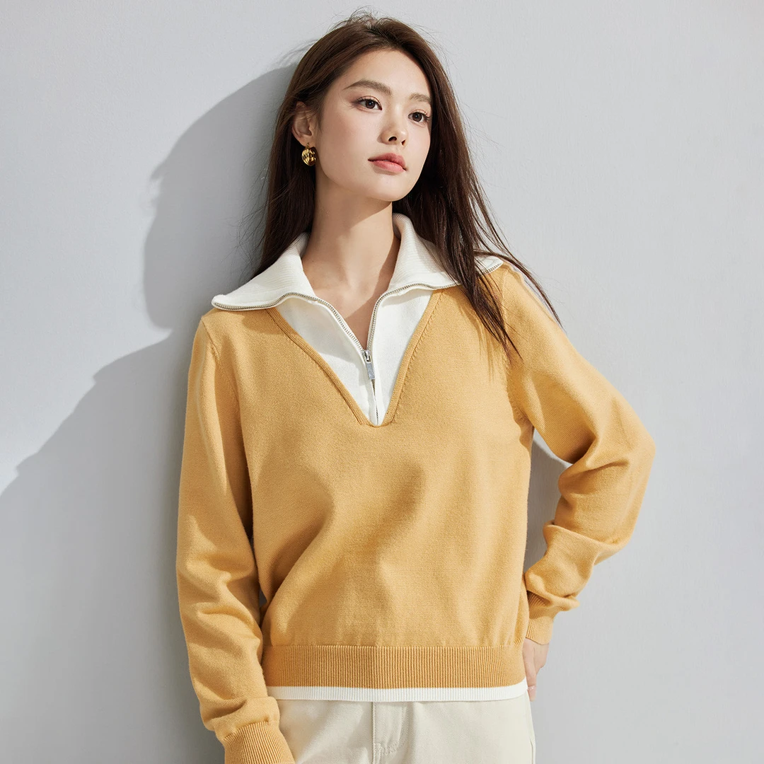 【茵曼服饰】撞色条纹拉链翻领毛衣时尚慵懒上衣F18438639