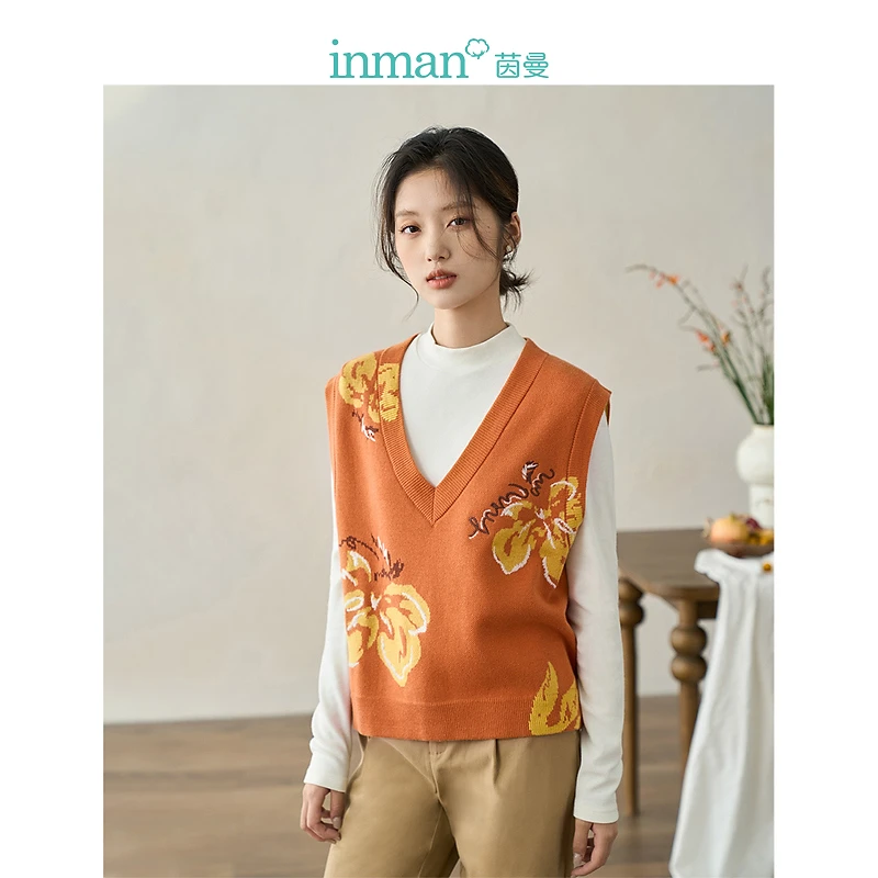 【茵曼服饰】复古提花马甲V领百搭背心毛衣18336191