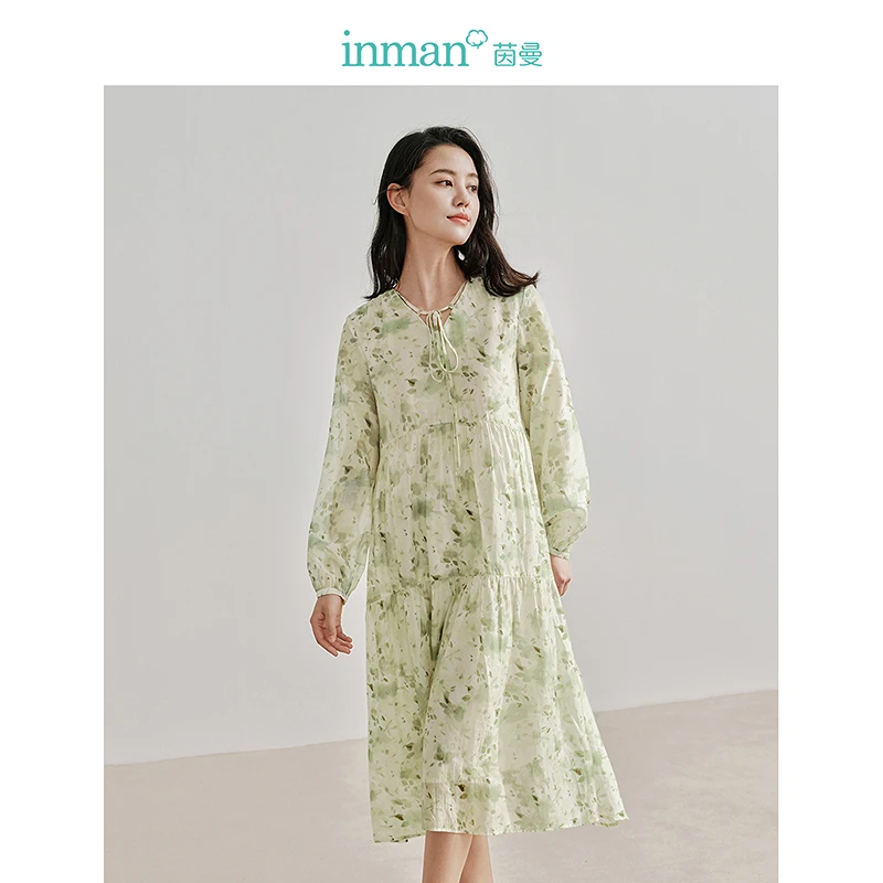 【茵曼服饰】莱赛尔碎花裙绑带V领腰灯笼袖连衣裙18424178