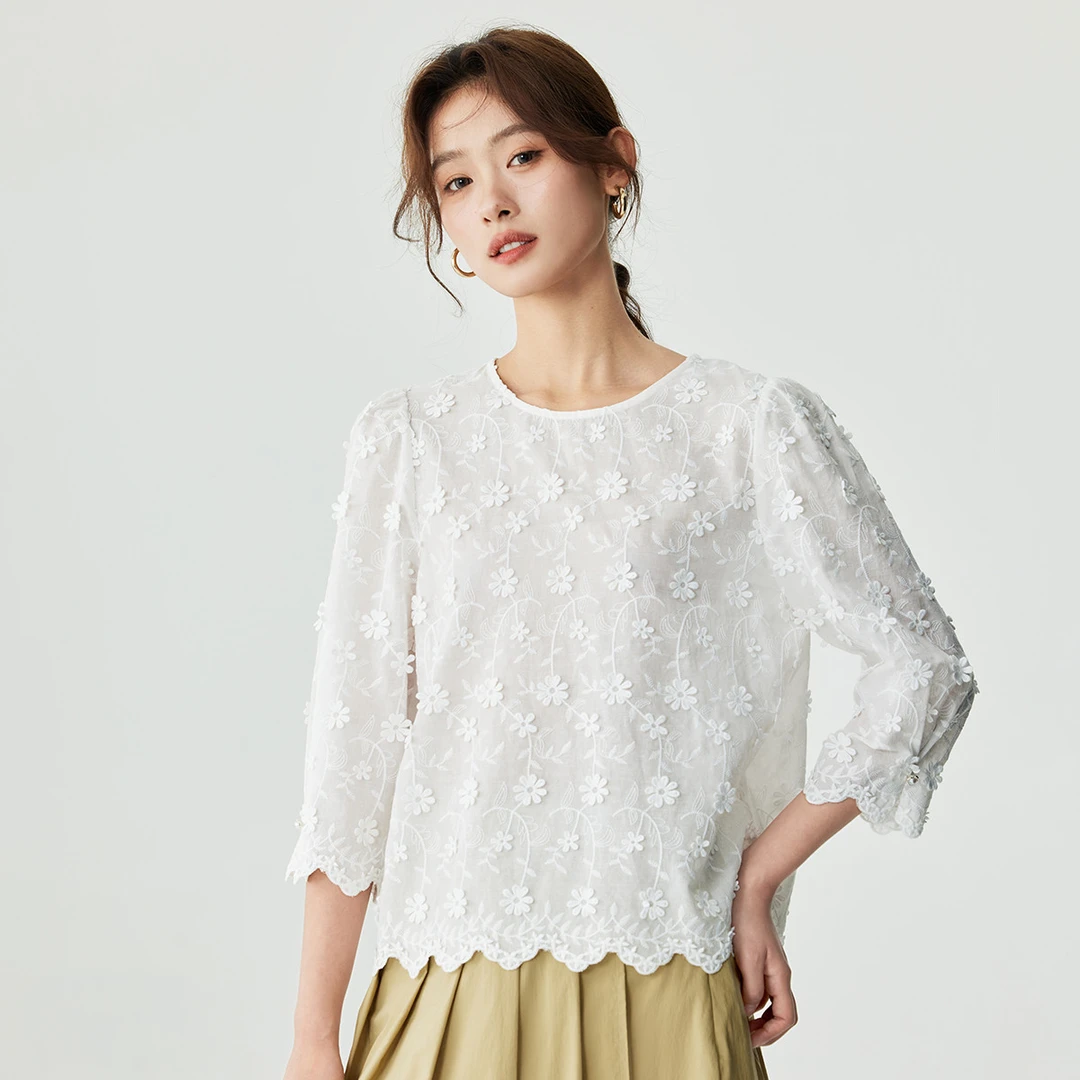茵曼法式田园立体花朵时尚舒适中袖衬衣上衣