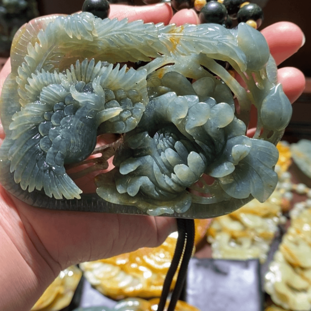【闪购商品】蛇纹石玉颈饰合金