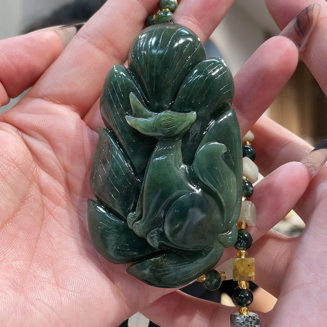 【闪购商品】蛇纹石玉颈饰未镶嵌