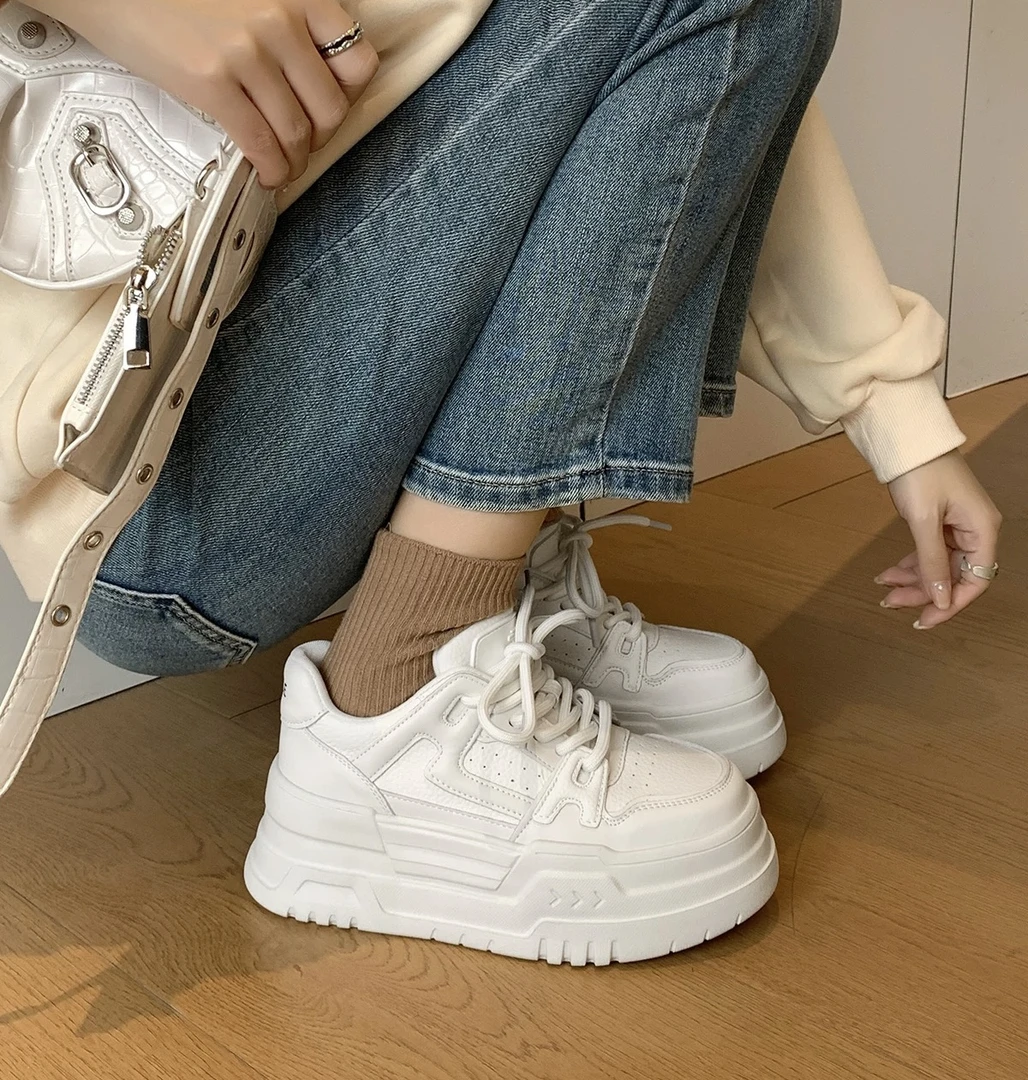 SUSU 【欧版白鞋】欧洲站小众ins爆款百搭加绒厚底增高休闲板鞋