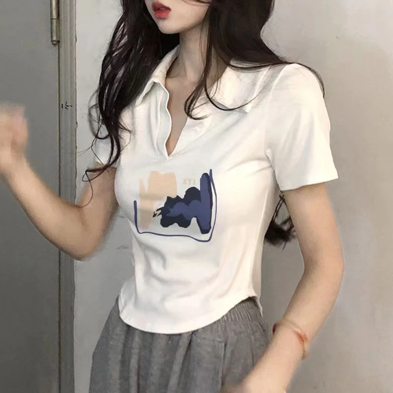 不规则v领夏季短款上衣小个子设计感正肩polo衫大码辣妹短袖t恤女