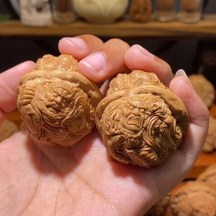 【闪购商品】核桃核雕【***】核桃雕刻