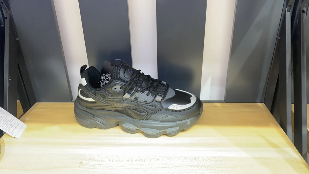 2024年男女主播手里颜色断码专拍链接运动跑鞋