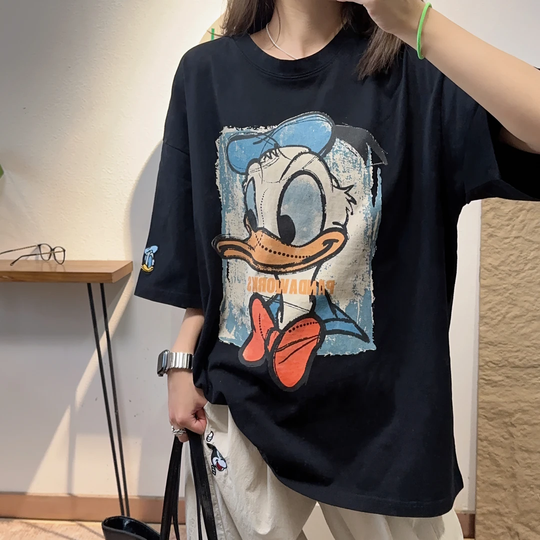 超减龄黑色唐老鸭T恤女宽松显瘦刺绣卡通印花中长款五分袖女吸睛