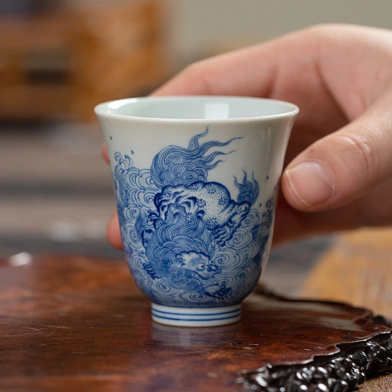 一思堂功夫茶杯景德镇柴窑青花手绘海水狮子纹高脚闻香品茗杯单杯