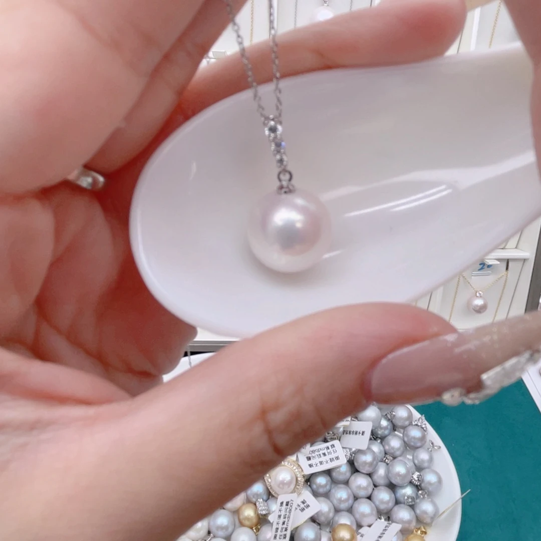 淡水珍珠颈饰合金