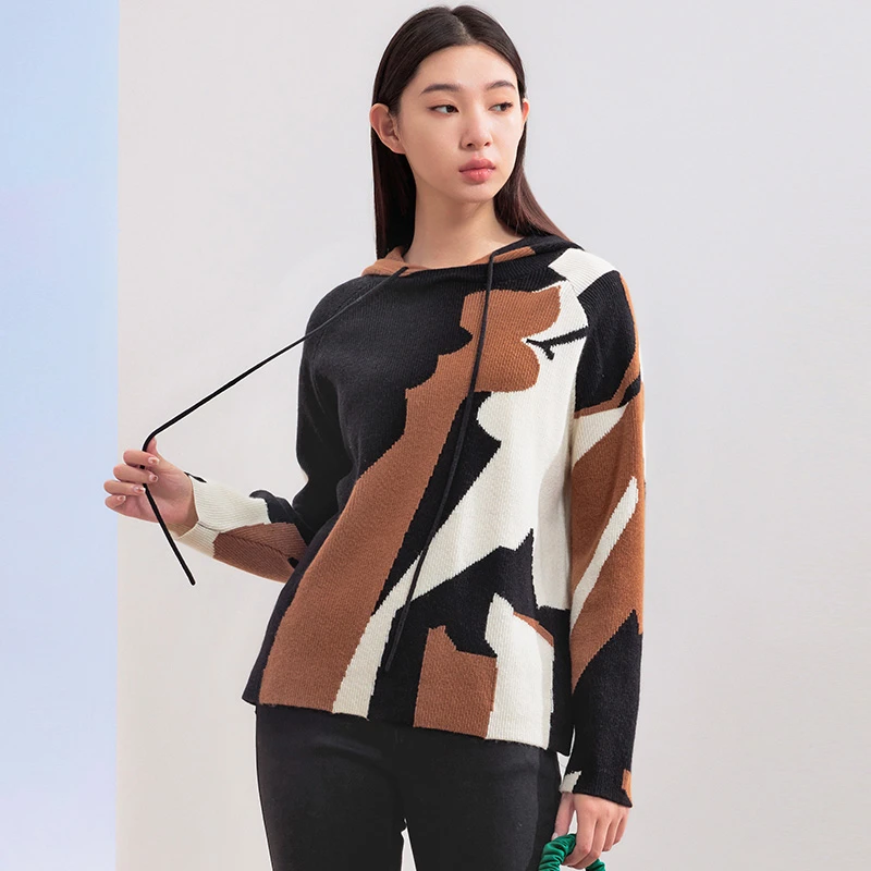 冬季宽松套头毛衣小个子帽衫撞色针织衫女154K5520