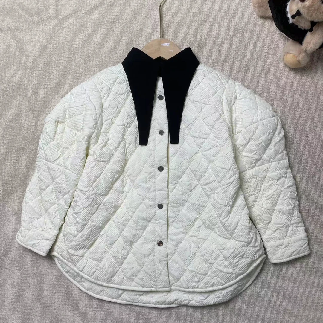 237米白色外套8337