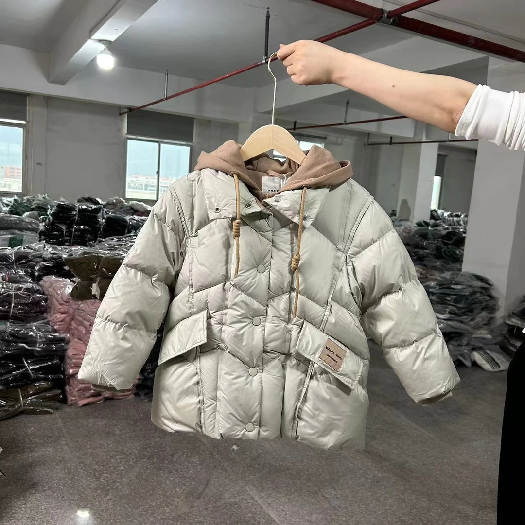 284绿色的羽绒服1001