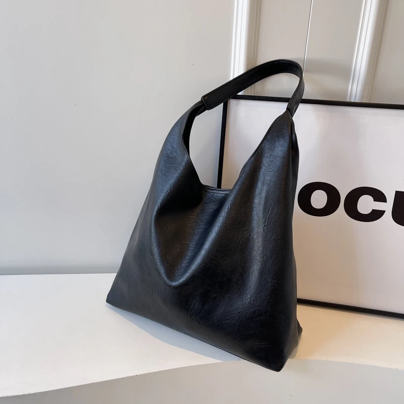 Chevios&Koirh银色大容量包包女夏天简约松弛感上班通勤单肩包高