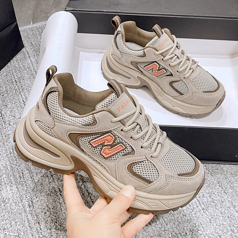 8596单老爹鞋女2024春季新款女鞋子复古丑萌厚底百搭港风阿甘鞋