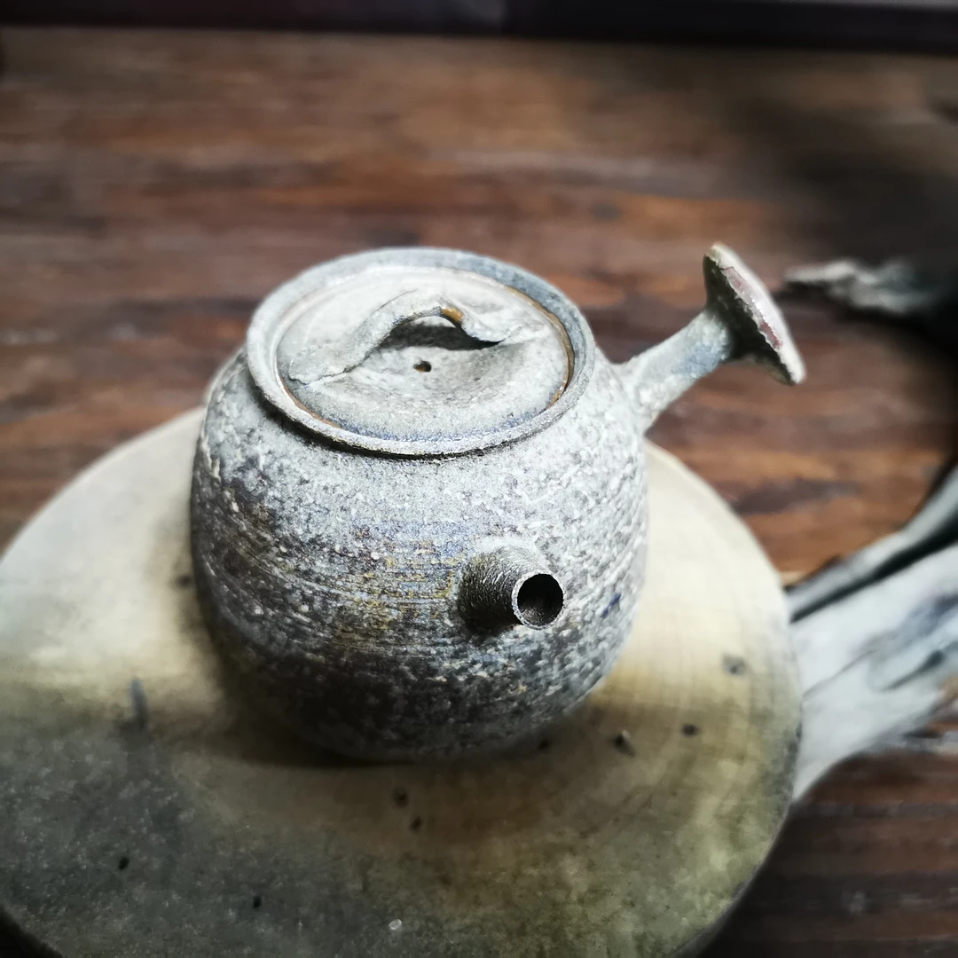 日式手工粗陶茶壶复古侧把手抓壶带过滤孔泡茶壶家用功夫茶具