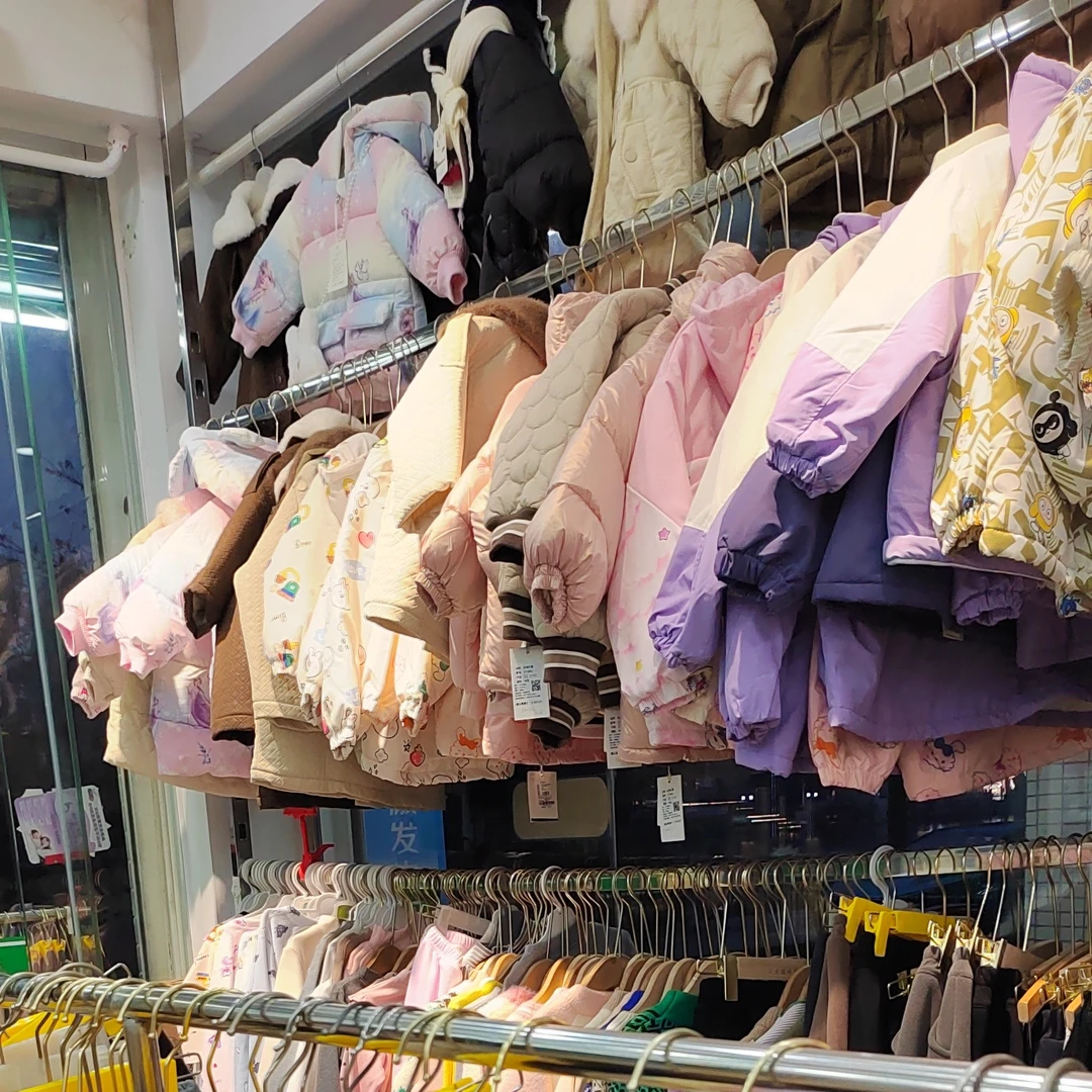 儿童孤品衣服清仓处理