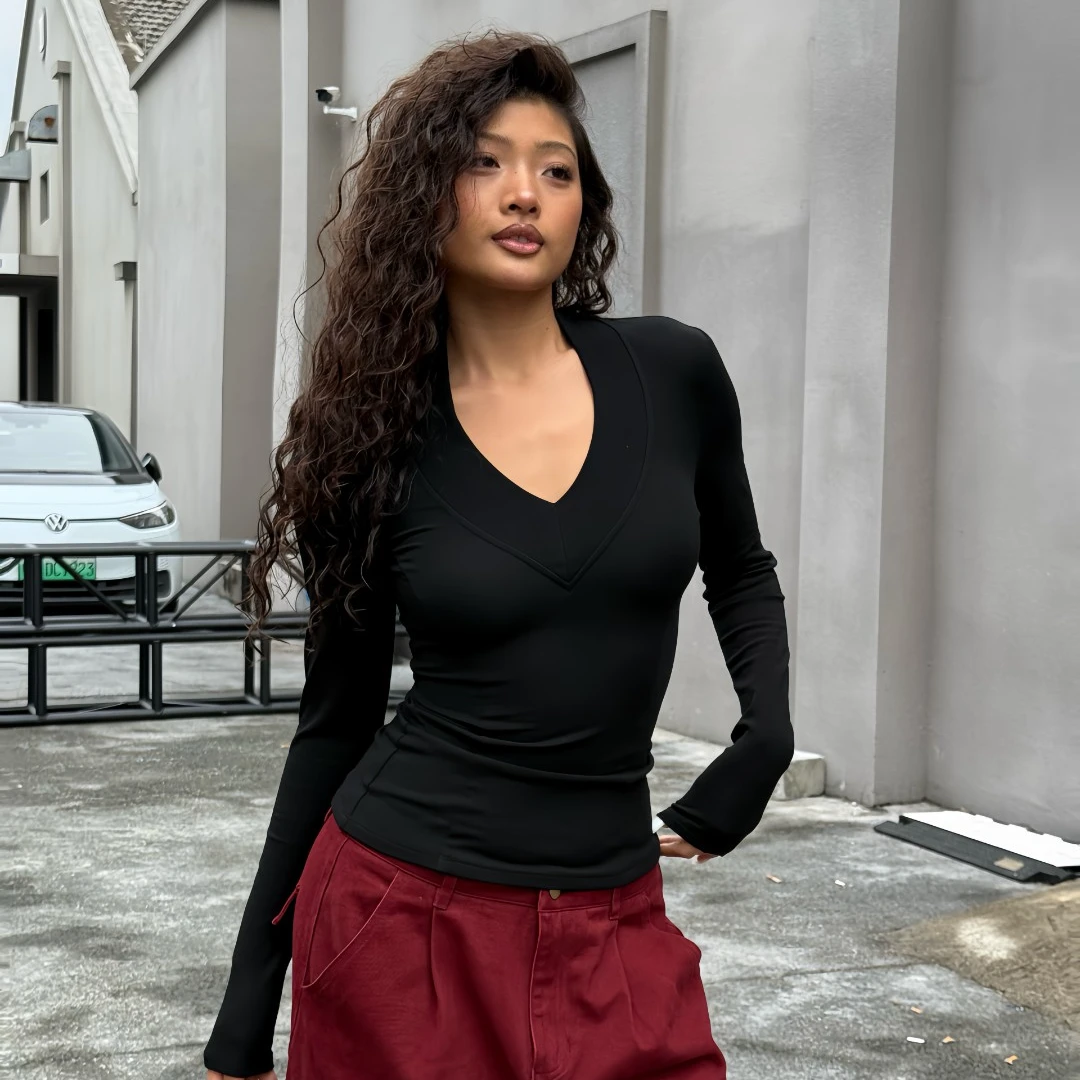 【Fcii】v领修身复古长袖显瘦加绒上衣 H4S2571