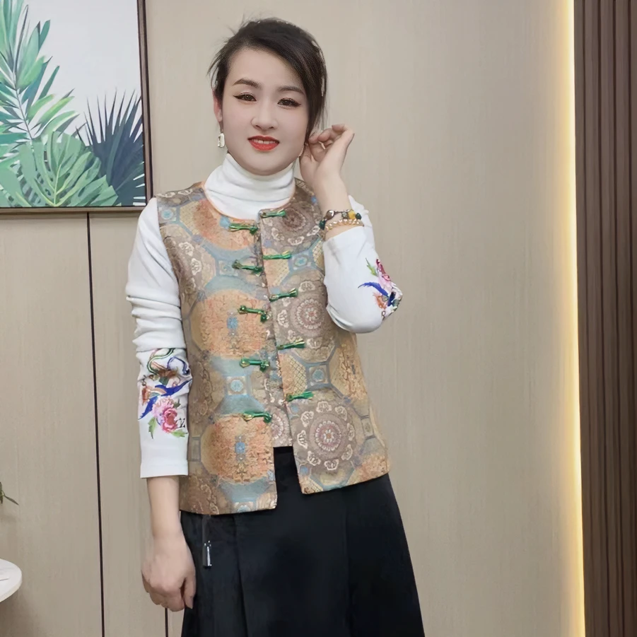 复古盘扣马夹女士时尚民族风外穿春季新款高档马甲新中式气质女装