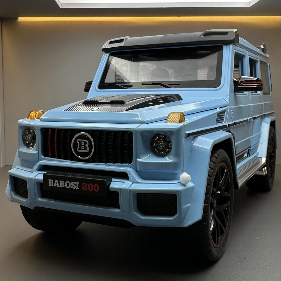 合金车模巴博斯G800带喷雾版发声回力玩具越野车音乐模型摆件