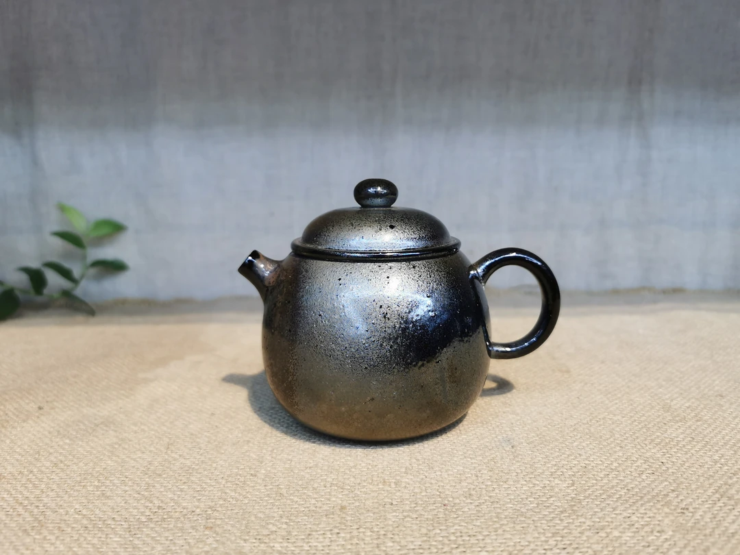 云南建水紫陶浪鬼柴烧无相作品精品壶200毫升