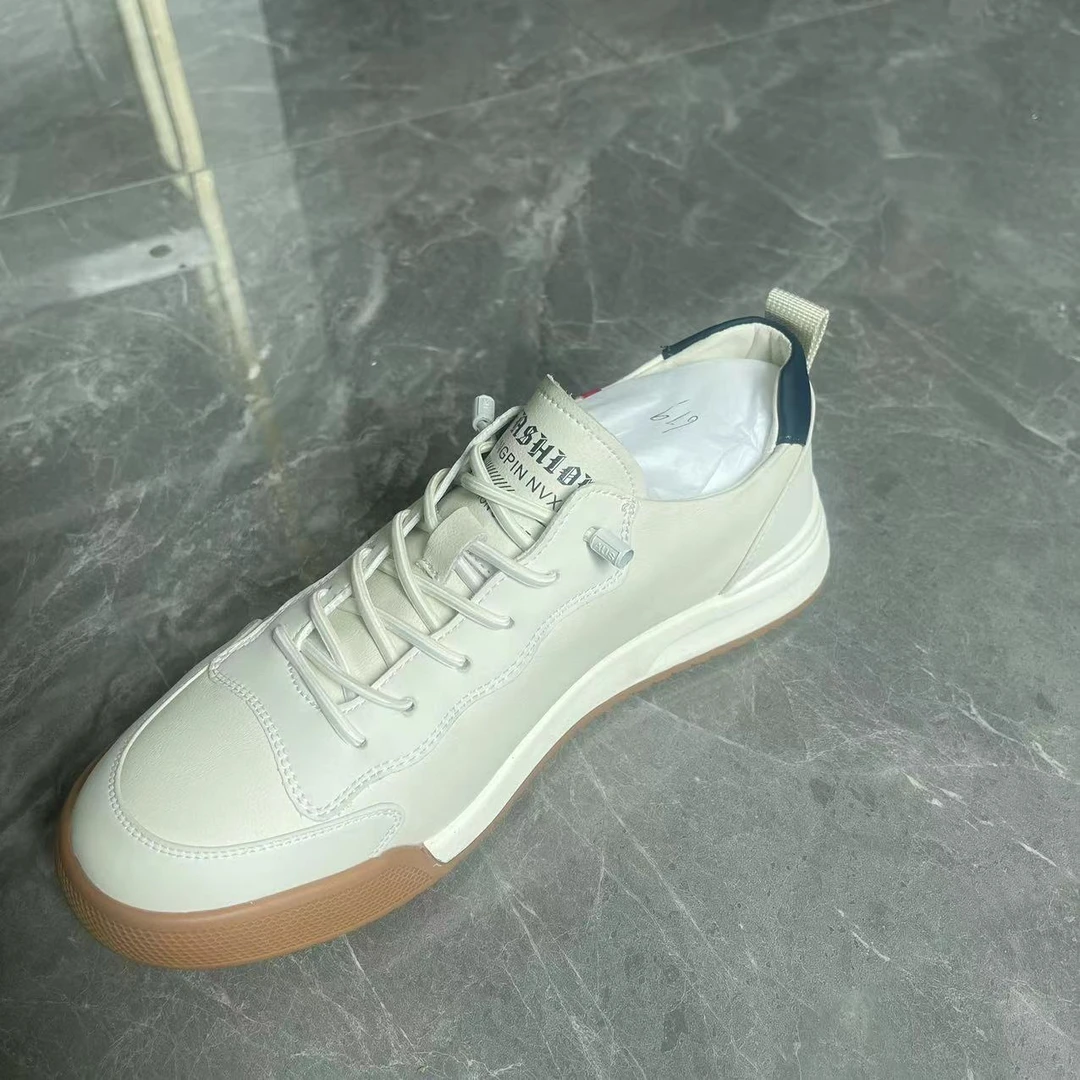 男鞋秋季2024新款皮垫透气679阿甘鞋超轻底休闲运动小白板鞋