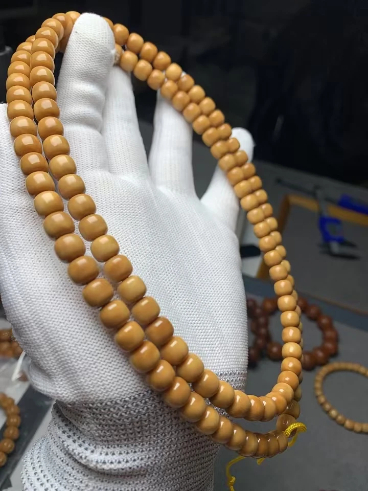 龙脊菩提玉华老料大尺寸脖挂，8×7，精挑120颗，颗颗糖心玉化