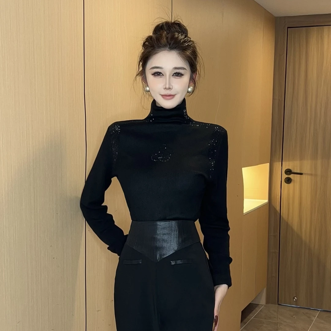 【MD原创·宵夜】2024冬季新款显瘦气质百搭时尚修身长袖拼接上衣