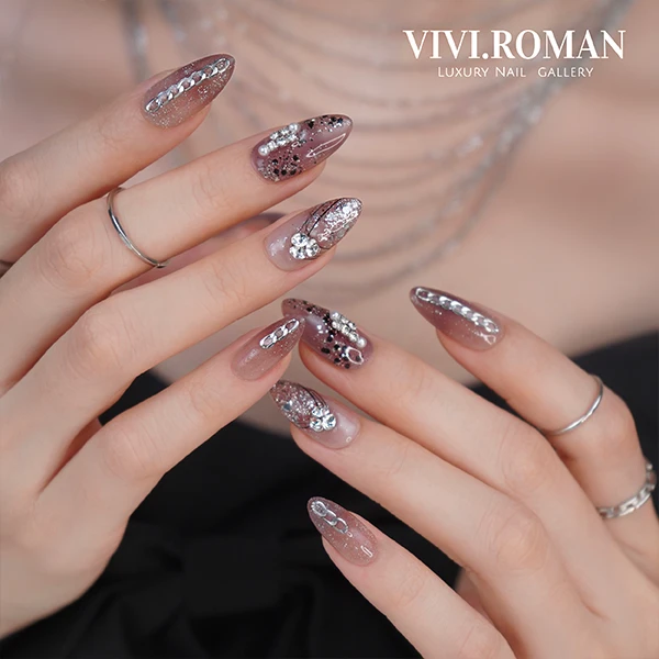 【Lydia】原创设计轻奢纯手工气质冰透夏日紫色高级流行穿戴甲