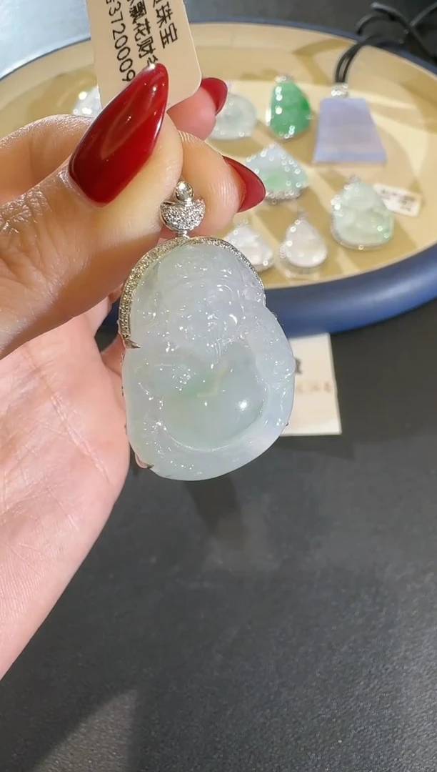 【闪购商品】翡翠吊坠(不含链)18K金镶嵌【源头工厂】钻石镶嵌财爷爷