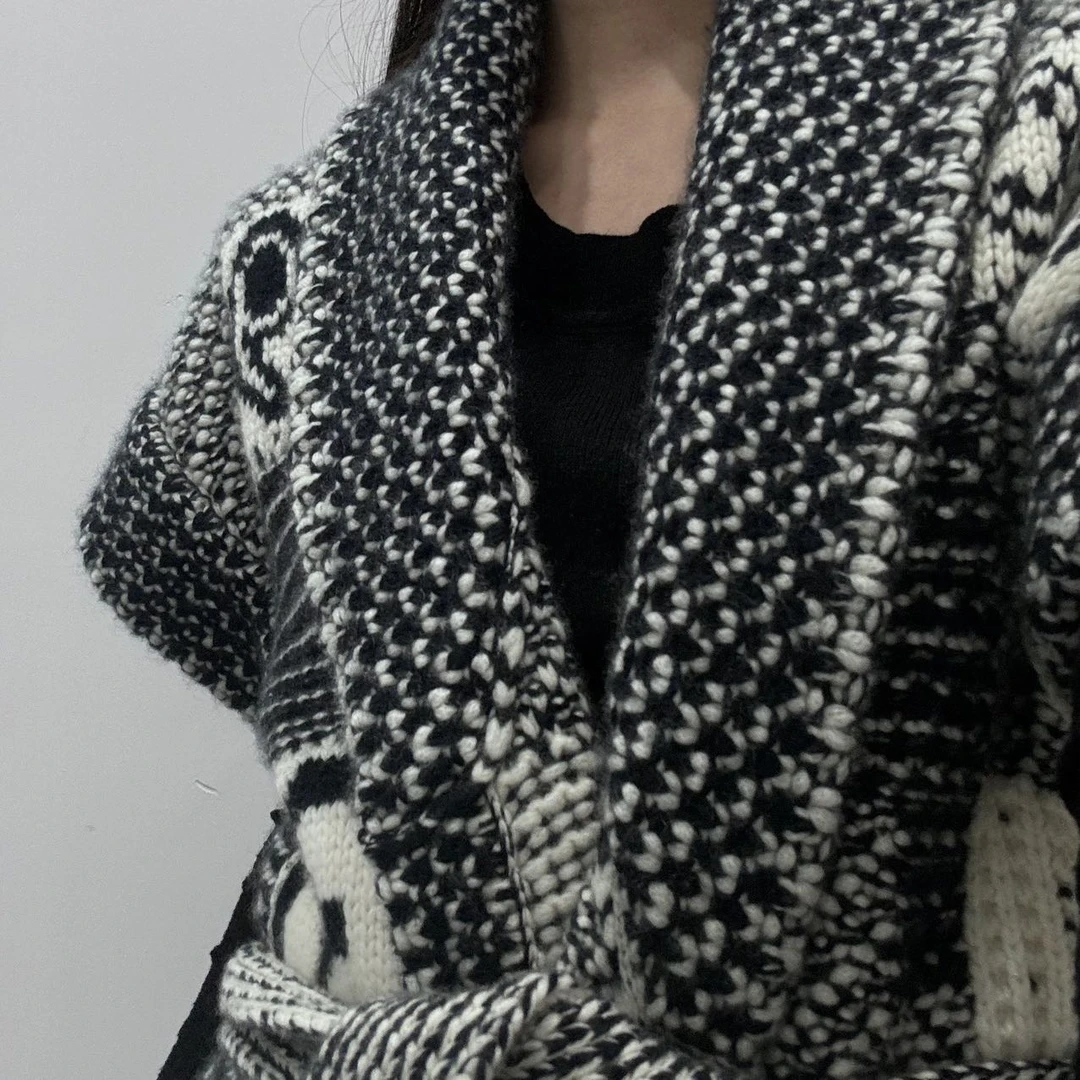 95新 Chanel/香奈儿 Chanel香奈儿含腰带毛衣马甲 34码