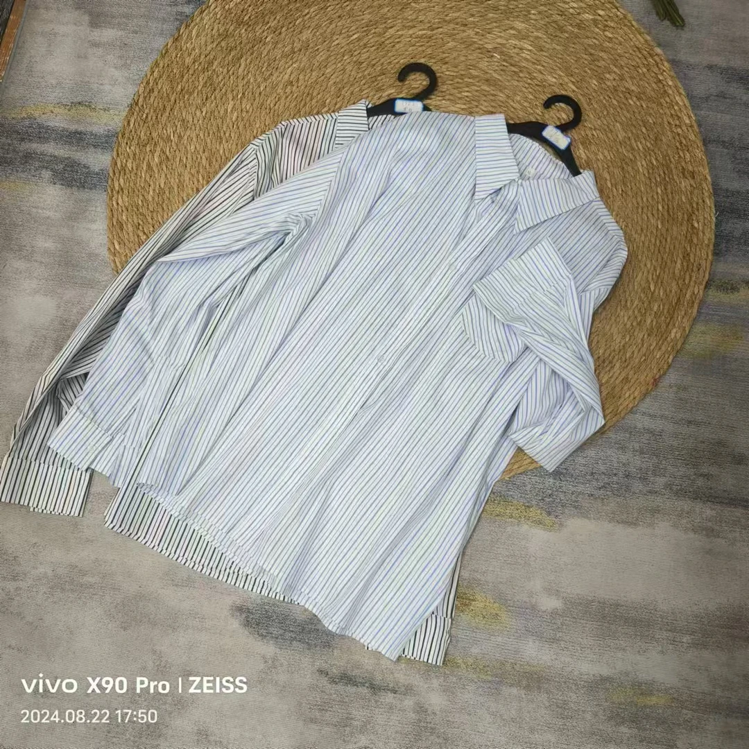 品牌剪标  8仓B5-18-1722款  男女同款竖条纹长袖衬衣