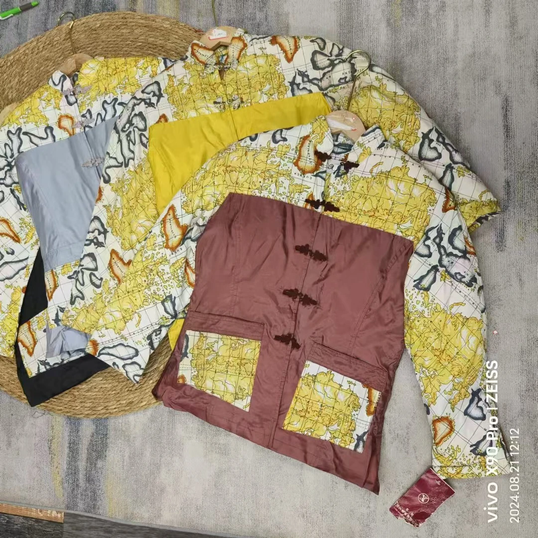 唯琳剪标   8仓A7-10-1701款    地图黄白拼短款外套