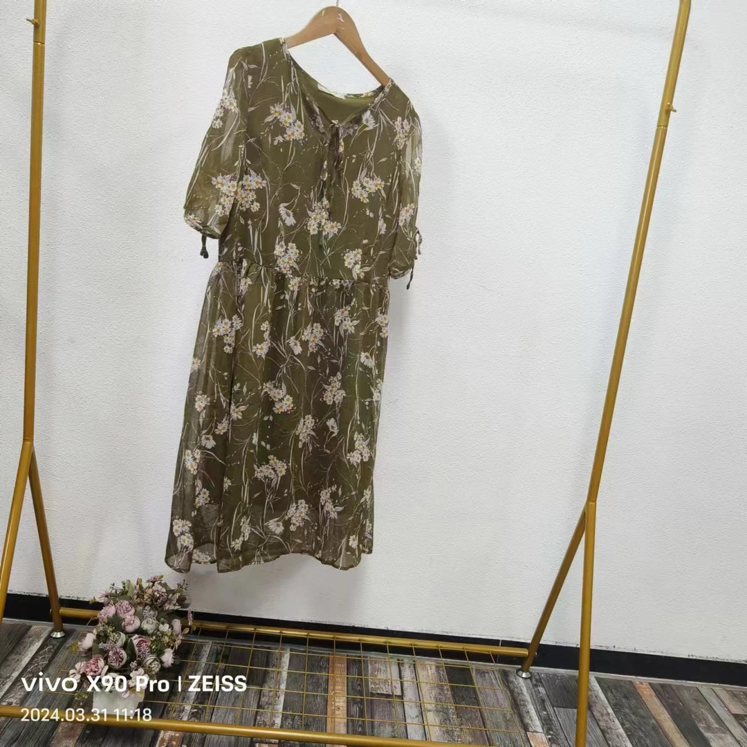 品牌剪标  4仓T5-5-2970款 深墨绿色翠花连衣裙