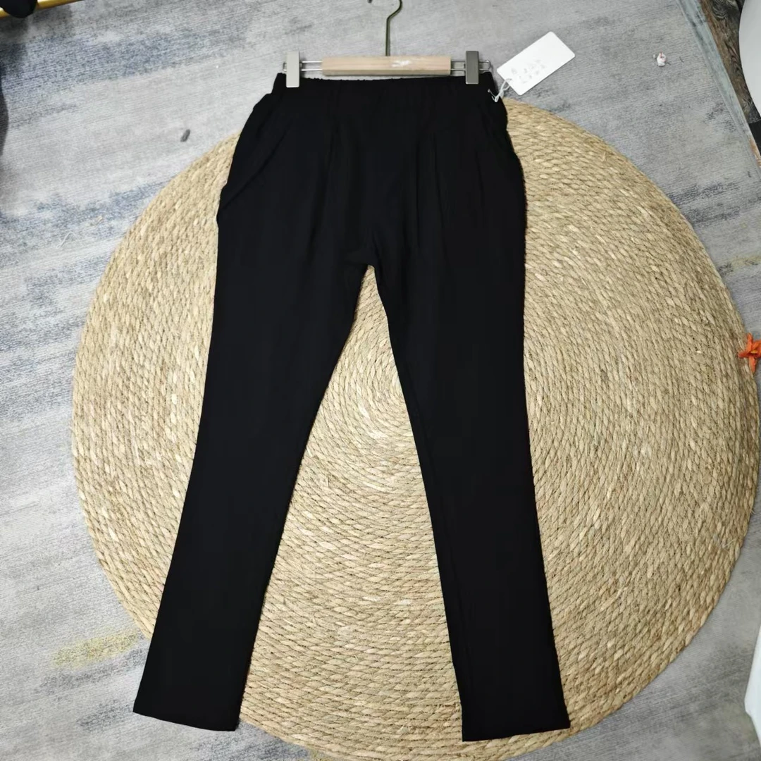 唯琳剪标  7仓F3-6-2790款  黑色小脚直筒裤
