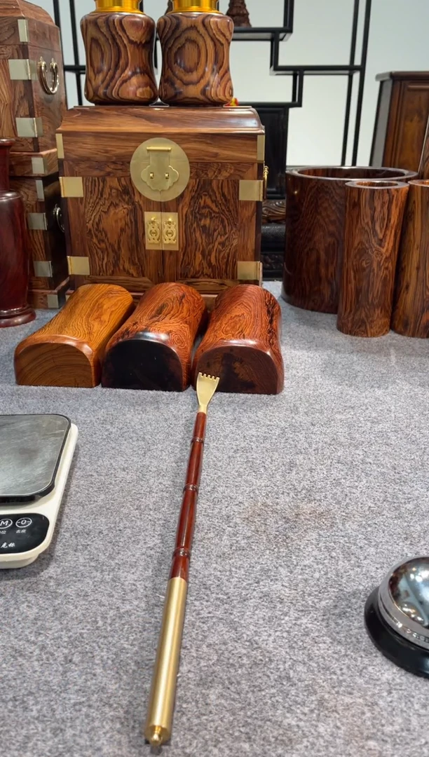 【闪购商品】木头根雕痒痒