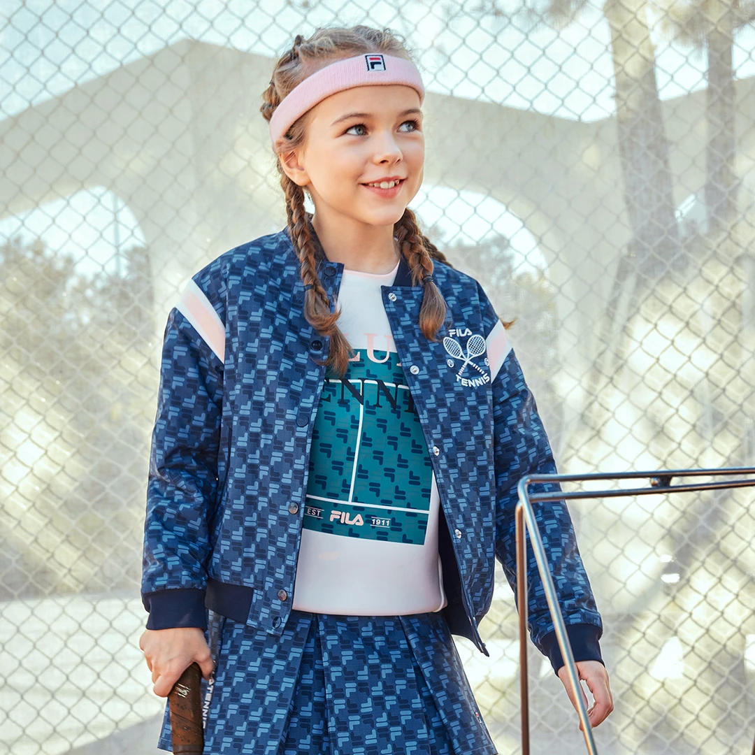 FILAKIDS斐乐儿童【网球系列】2024年春季男女大童梭织满印棒球外套