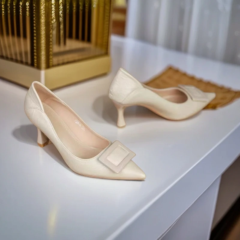 XIWEN夏季小香风气质浅口高跟鞋女软底尖头百搭温柔细跟单鞋女