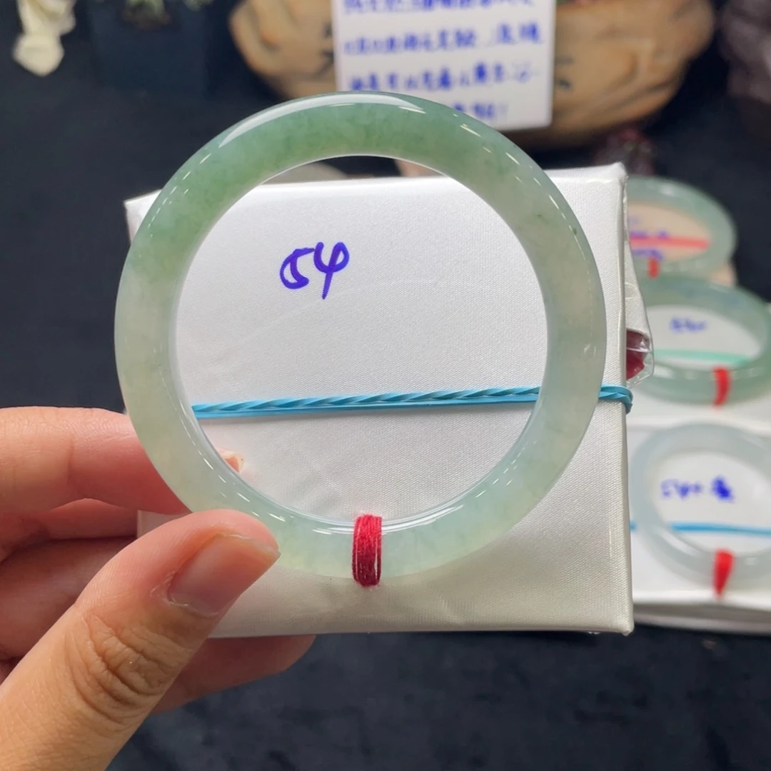 翡翠手镯未镶嵌翡翠54