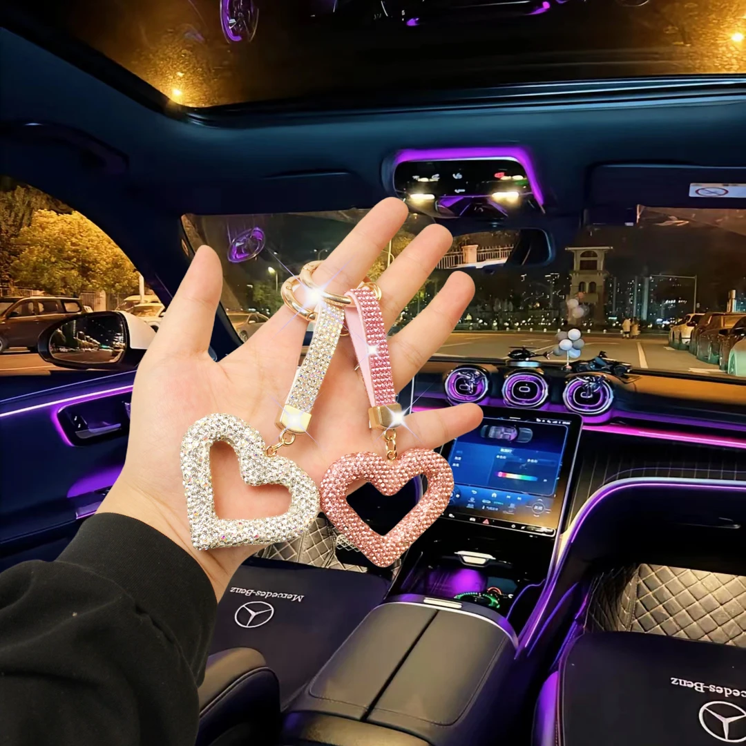 简约满钻镂空大爱心钥匙扣汽车钥匙扣挂件时尚简单汽车装饰用品