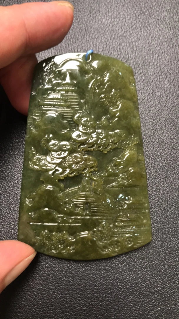 天然缅甸A货翡翠，天然黄翡山水牌