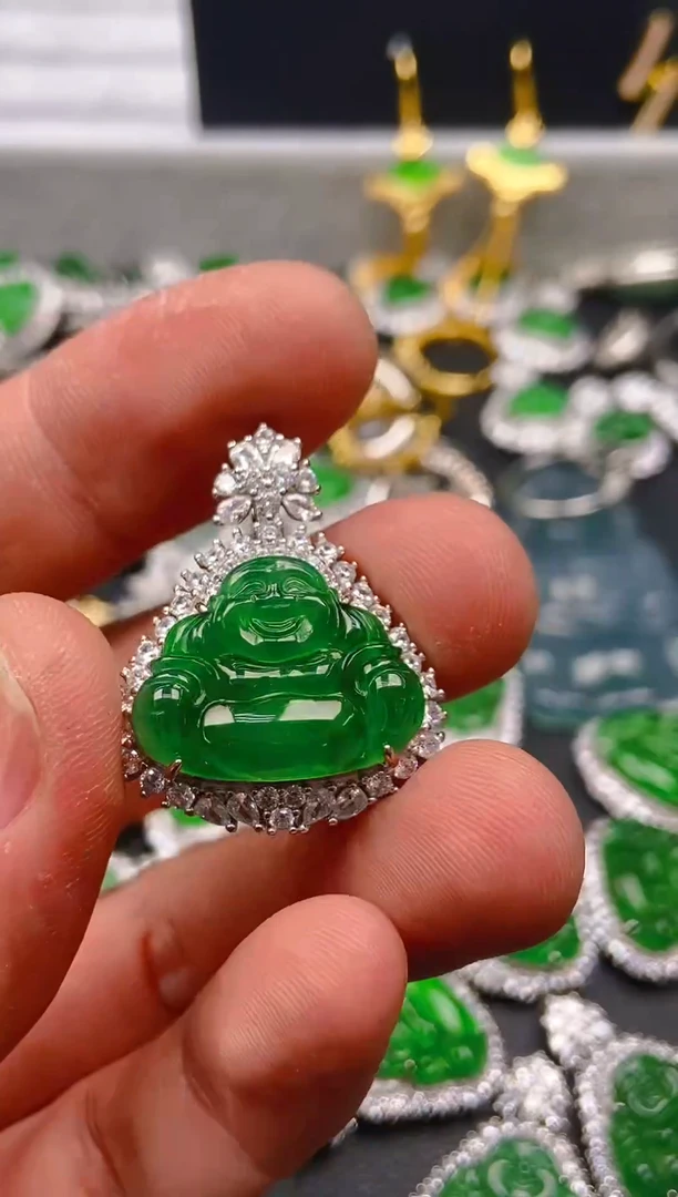 【闪购商品】翡翠颈饰未镶嵌天然A货翡翠A58