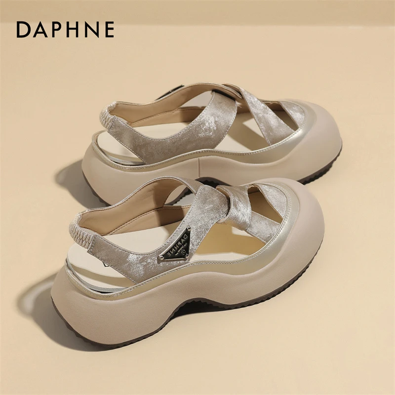 达芙妮厚底凉鞋女设计感镂空包头沙滩鞋子学生潮流气质休闲罗马鞋