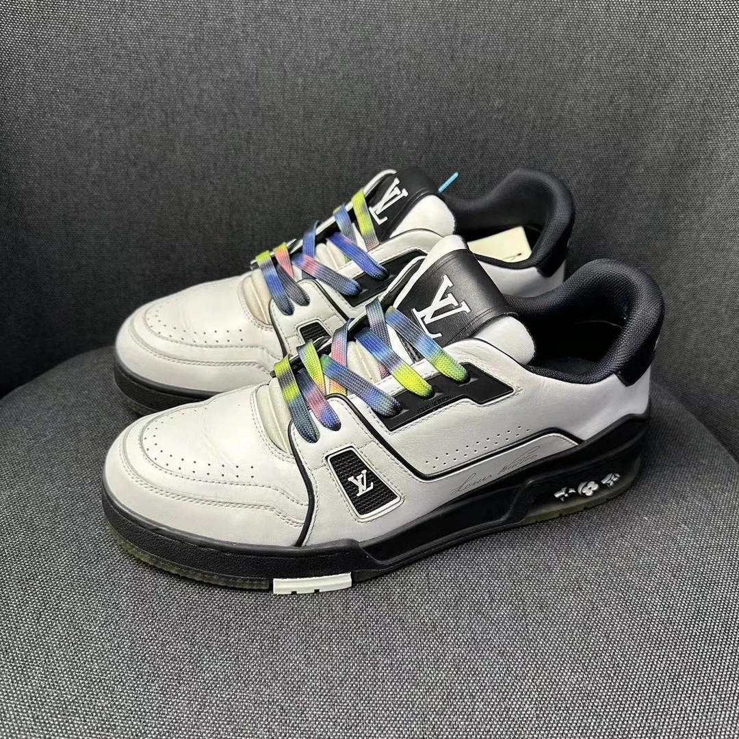 LouisVuitton/路易威登反转熊猫Trainer休闲板鞋（海蜀黍福利）