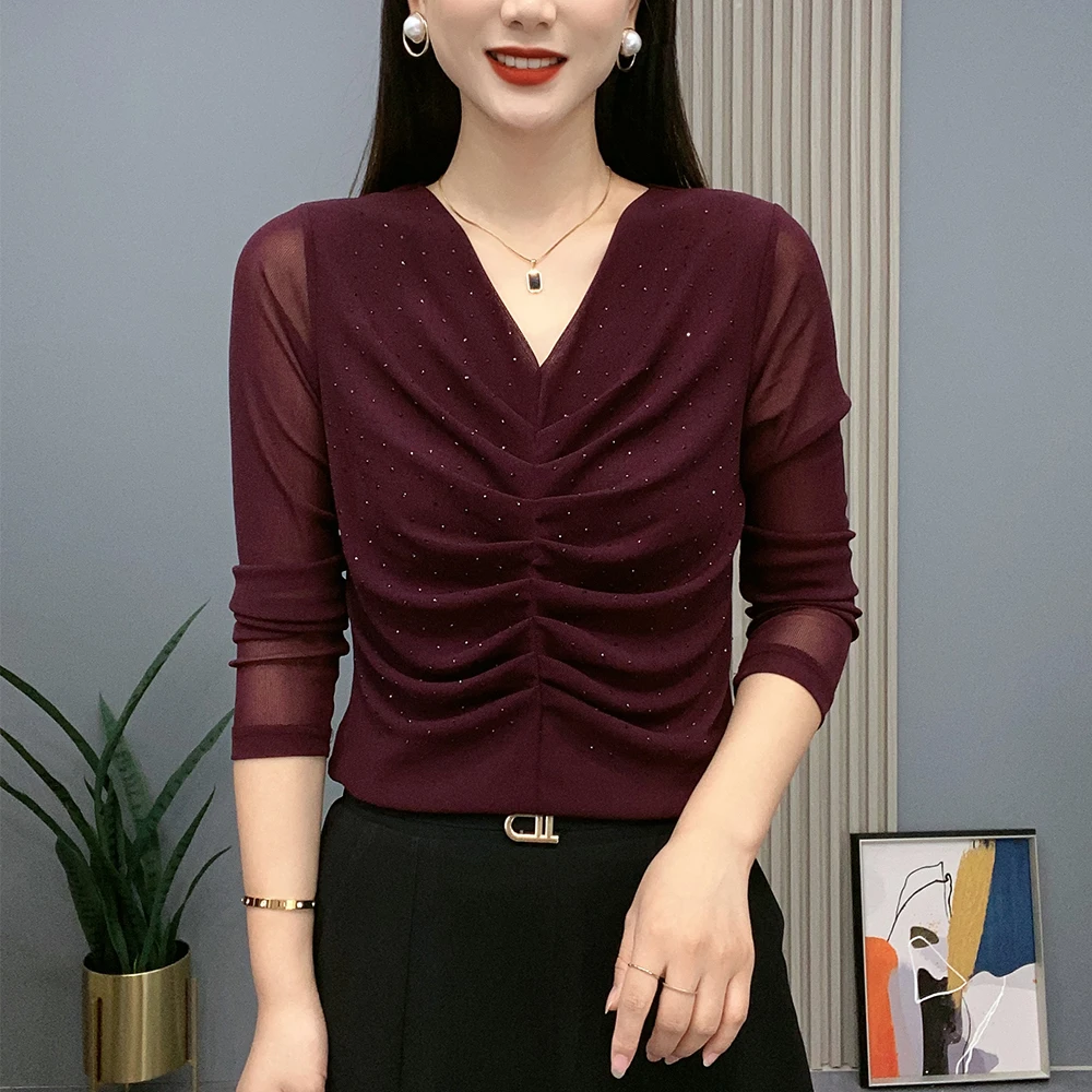2024新款V领妈妈装纯色烫钻长袖显瘦时尚串珠打底衫气质百搭修身
