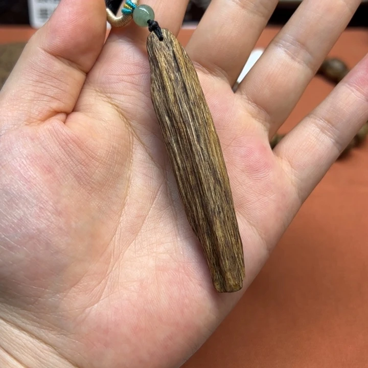 沉香吊坠馨安居沉香定制款